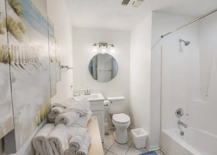 New! Private Patio And Stunning Views! *