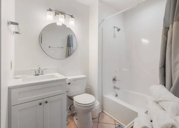 New! Private Patio And Stunning Views! *
